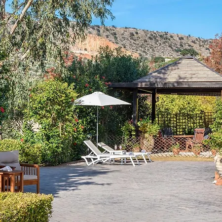 Oasis Villa *
